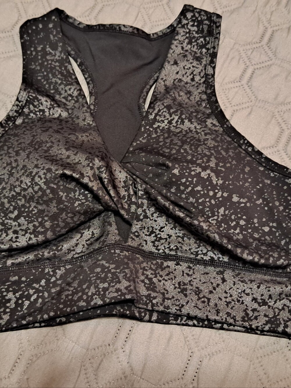 Mono B Speckled Black Twist-Front Sports Bra Sz S